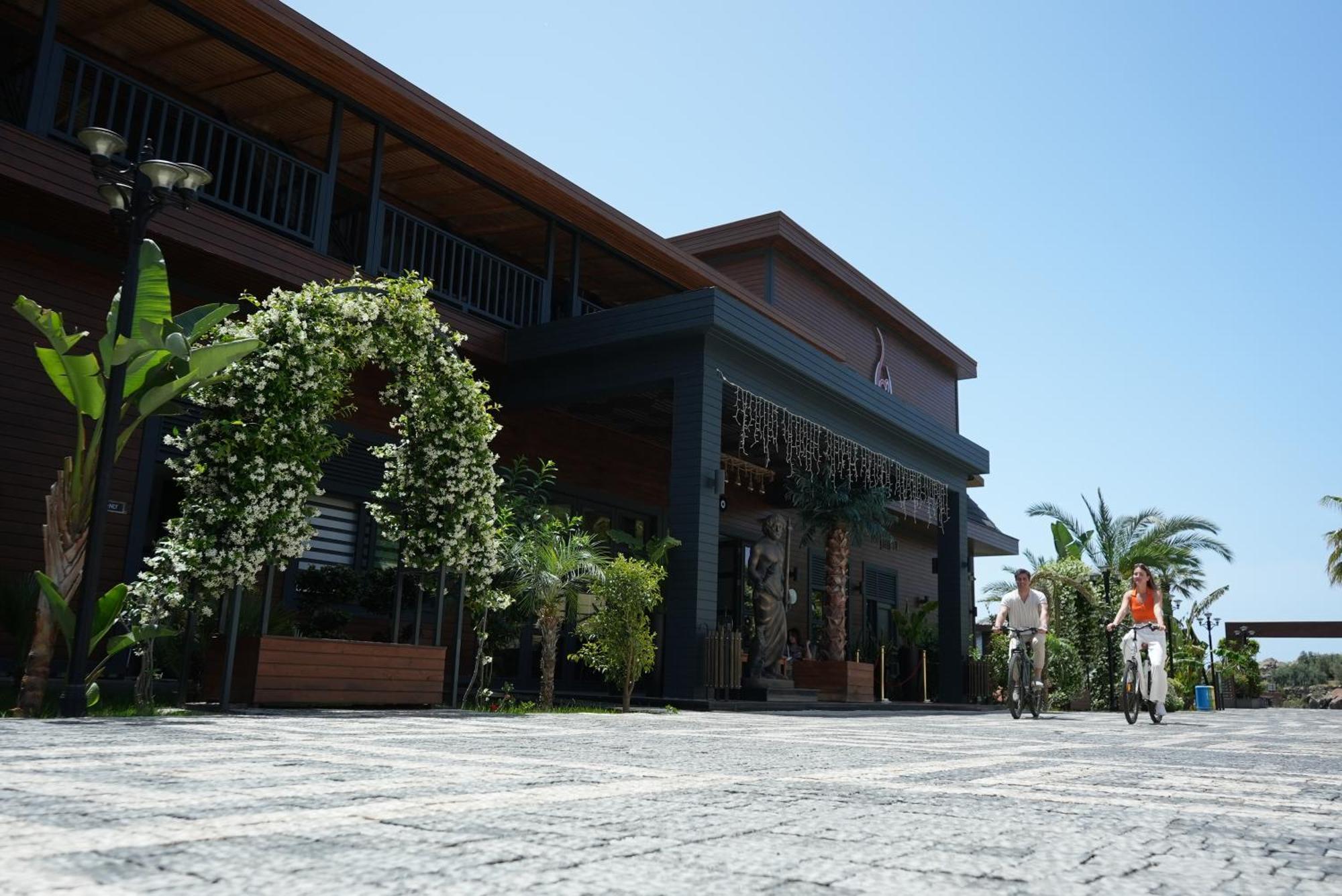 Porto Amore Club Hotel (Adults Only) Alanya Zewnętrze zdjęcie